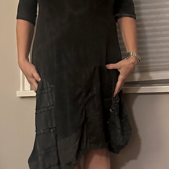 Forla Paris beautiful dress, asymmetrical bubble hem, size L - Picture 5 of 5